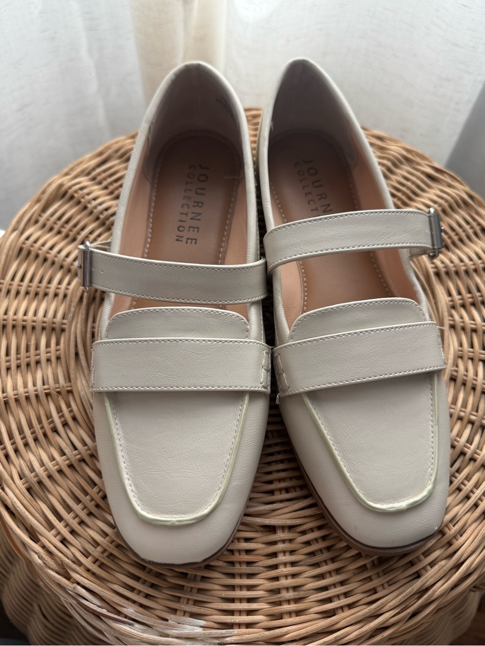 Journee Womens Caspian Square Toe Loafer Flats size 9